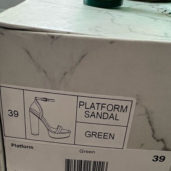 Jessica Rich Green Platform Sandals, New, Size 39 - Picture 12 of 14